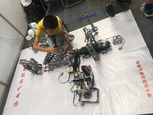 千名青少年聚武汉决战2017世界机器人大赛